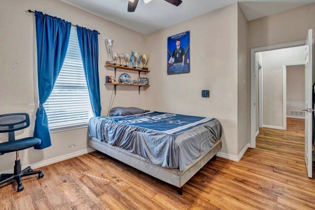 1411 Honeysuckle Ridge Court, Midlothian, TX 76065