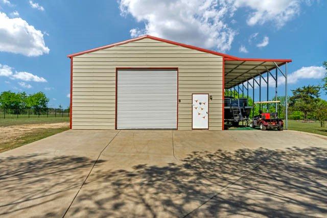 1411 Honeysuckle Ridge Court, Midlothian, TX 76065