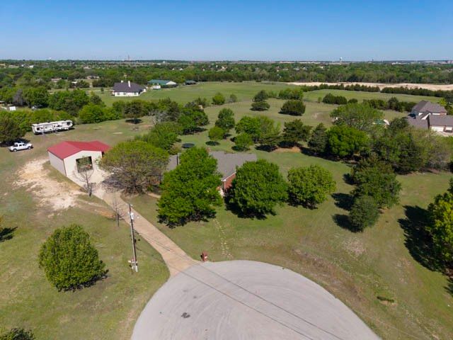 1411 Honeysuckle Ridge Court, Midlothian, TX 76065