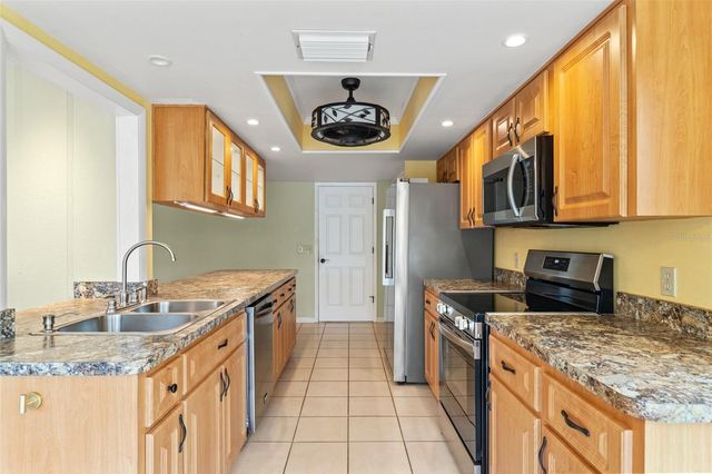 2233 TIMBER LODGE LANE, Spring Hill, FL 34606