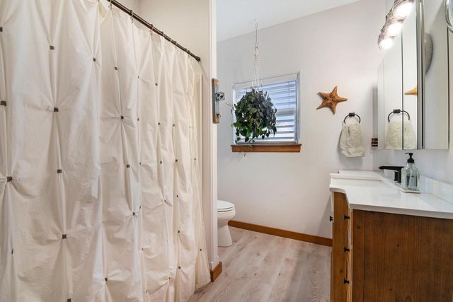2986 Gateway AVENUE, Hartford, WI 53027