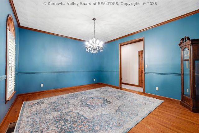14 Woodclyffe Road, Hurricane, WV 25526