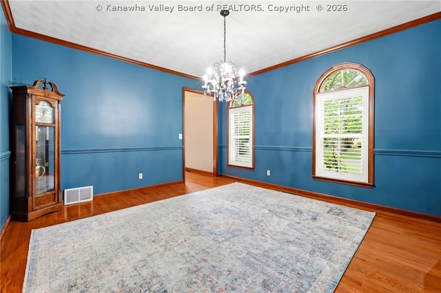 14 Woodclyffe Road, Hurricane, WV 25526