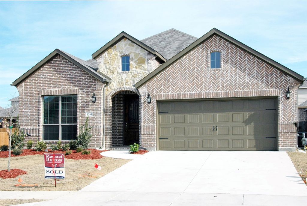 8369 Blue Periwinkle Lane, Fort Worth, TX 76123