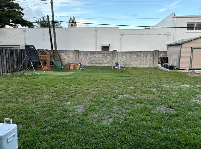 1332 SW 22nd Ave, Fort Lauderdale, FL 33312