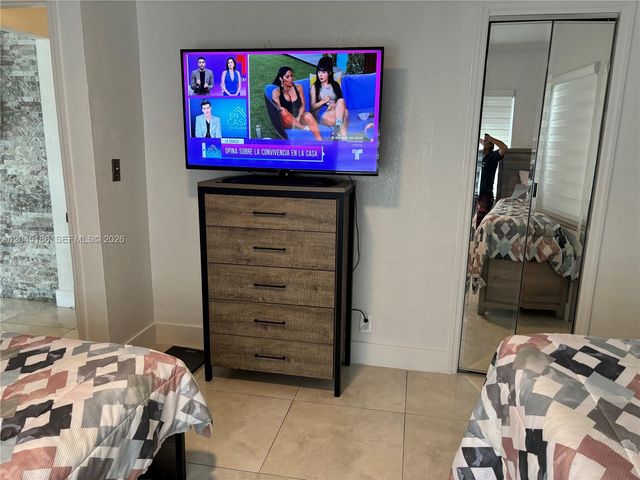 1332 SW 22nd Ave, Fort Lauderdale, FL 33312