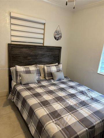 1332 SW 22nd Ave, Fort Lauderdale, FL 33312