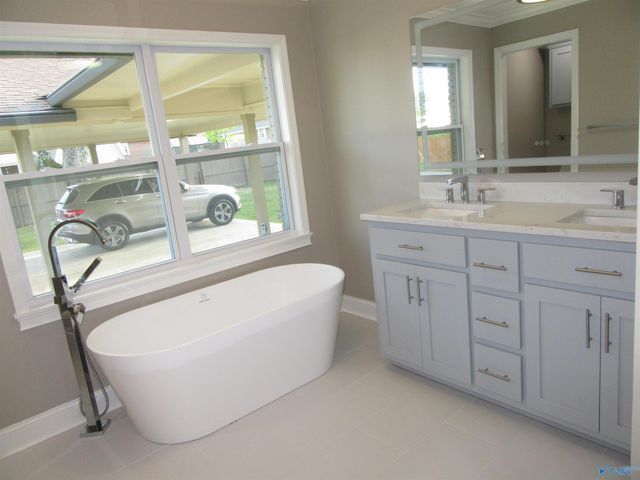 1701 Betty Street SW, Decatur, AL 35601