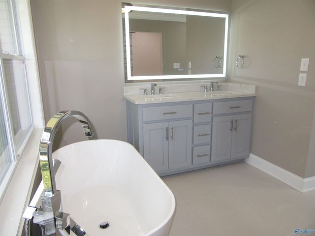 1701 Betty Street SW, Decatur, AL 35601