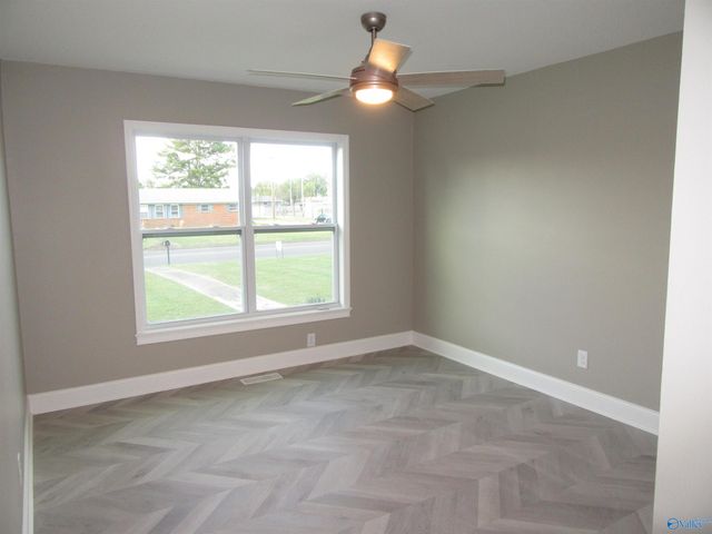 1701 Betty Street SW, Decatur, AL 35601