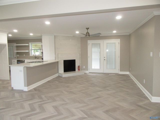 1701 Betty Street SW, Decatur, AL 35601