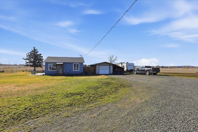 6024 S Craig Rd, Medical Lake, WA 99022