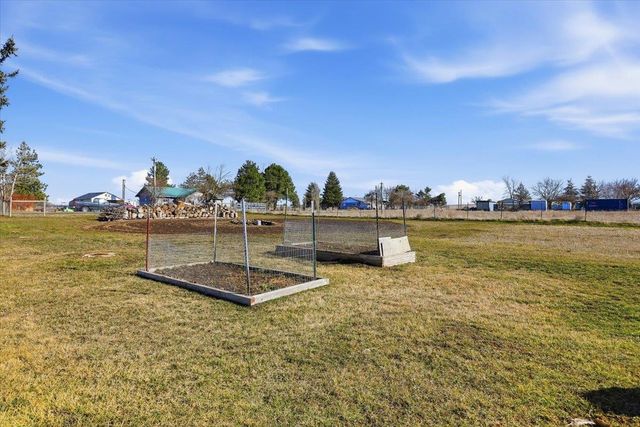 6024 S Craig Rd, Medical Lake, WA 99022