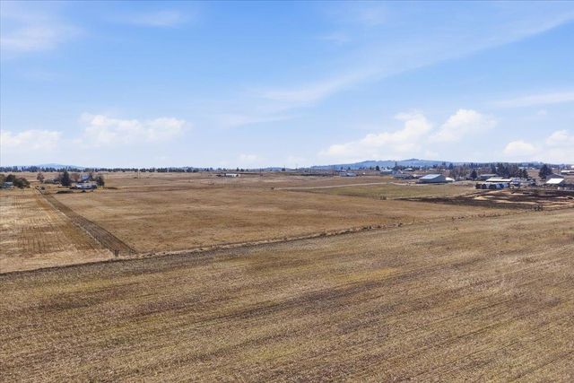 6024 S Craig Rd, Medical Lake, WA 99022