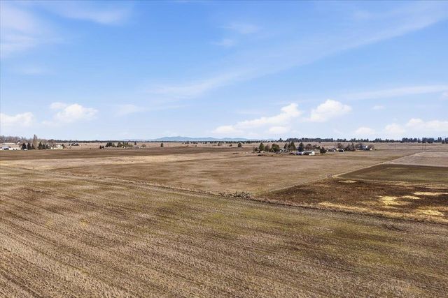 6024 S Craig Rd, Medical Lake, WA 99022