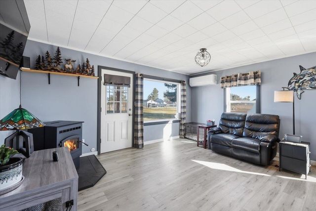 6024 S Craig Rd, Medical Lake, WA 99022