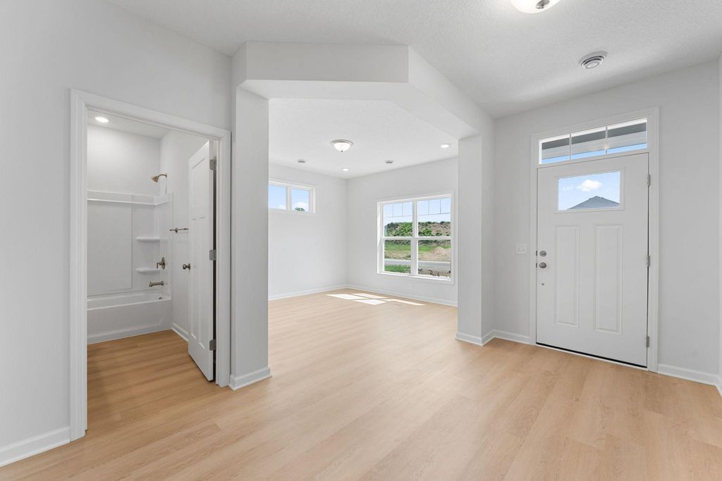 10638 Mississippi Dunes Trail S, Cottage Grove, MN 55016 — photo 4