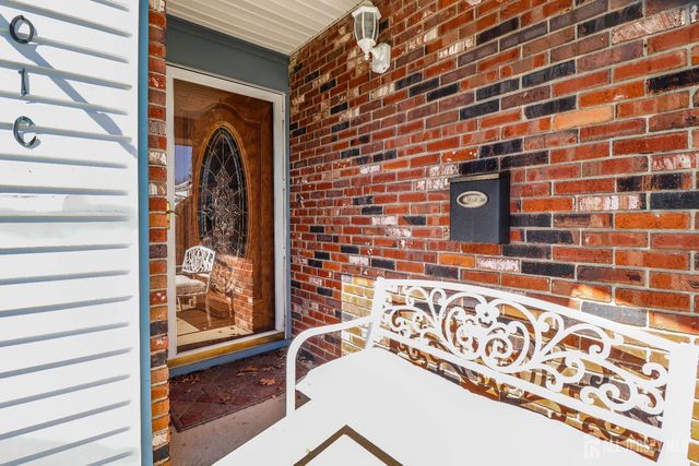 101-C Dogwood Plaza, Monroe, NJ 08831