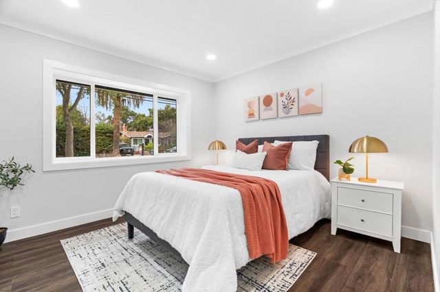 432 8th Avenue, Menlo Park, CA 94025