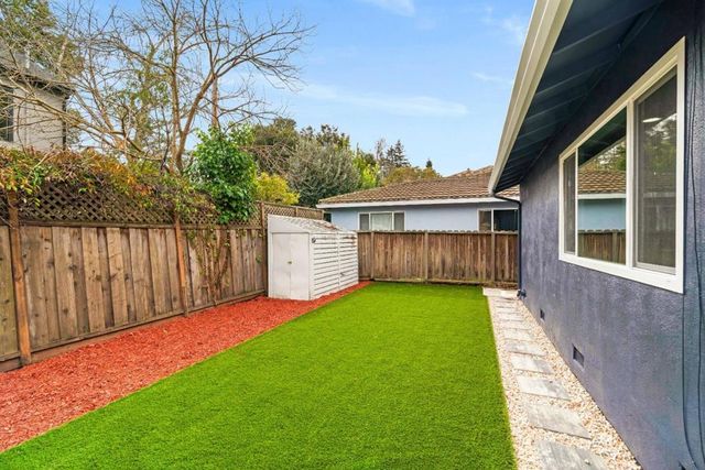 432 8th Avenue, Menlo Park, CA 94025