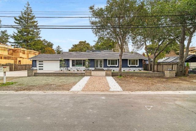 432 8th Avenue, Menlo Park, CA 94025