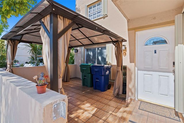 11860 SW 18th Ter 103, Miami, FL 33175