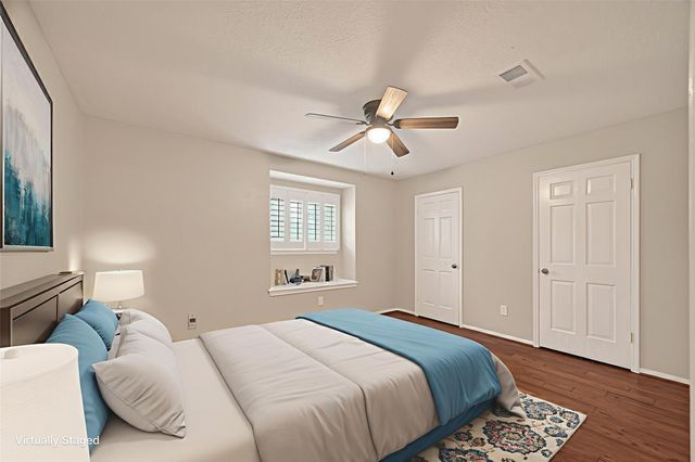 2214 Cedar Falls Drive, Houston, TX 77339