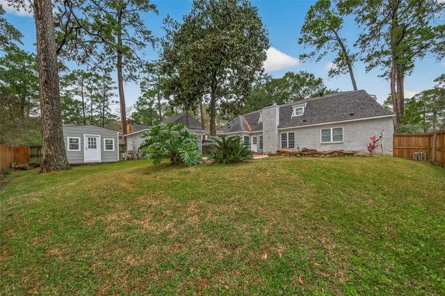 2214 Cedar Falls Drive, Houston, TX 77339