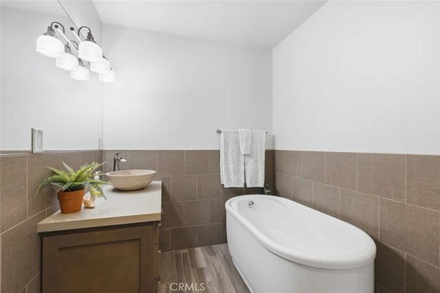 173 W Avenida Alessandro, San Clemente, CA 92672