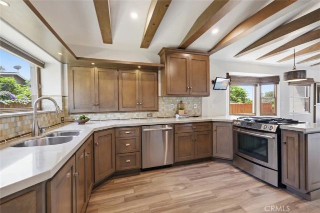 173 W Avenida Alessandro, San Clemente, CA 92672