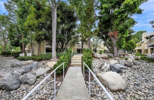 3640 S Bear Street F, Santa Ana, CA 92704