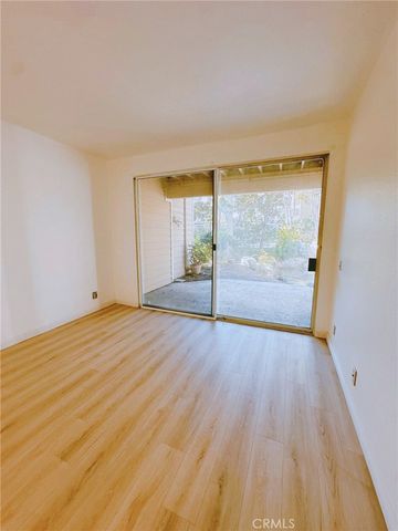 3640 S Bear Street F, Santa Ana, CA 92704