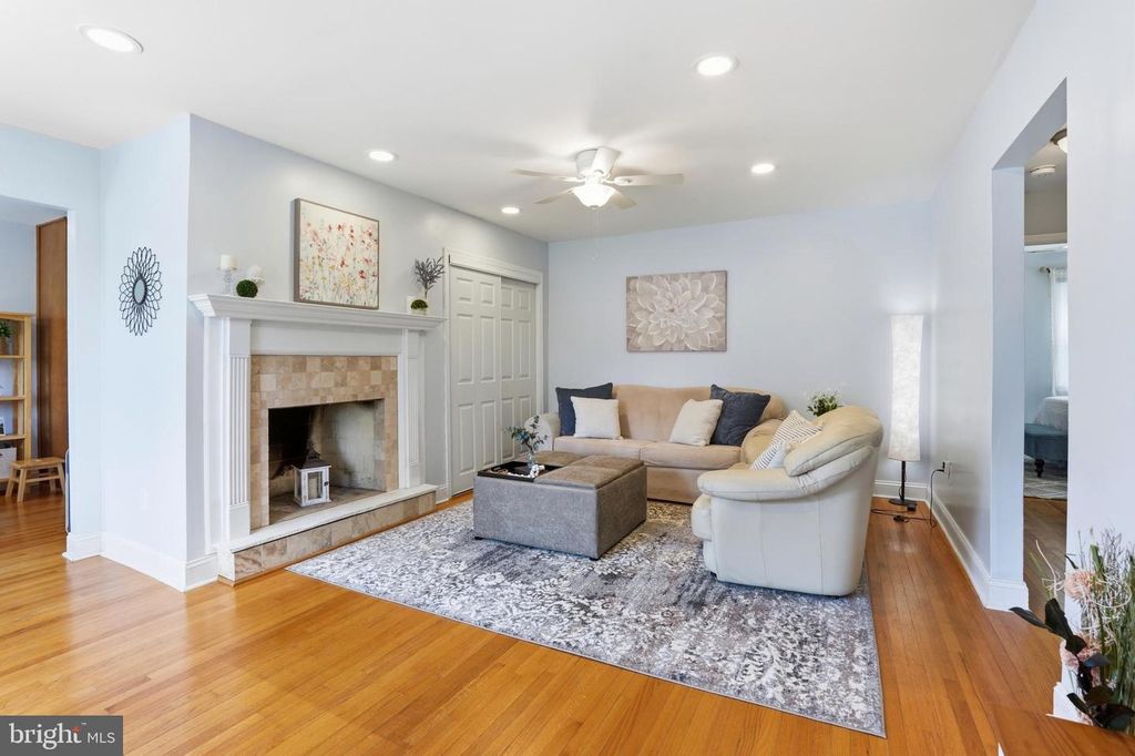 1524 S LIMEKILN PIKE, DRESHER, PA 19025 — photo 5