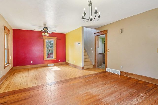 146 TAYLOR Street, Cottage Grove, WI 53527