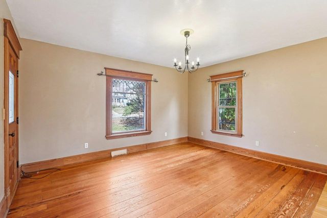 146 TAYLOR Street, Cottage Grove, WI 53527