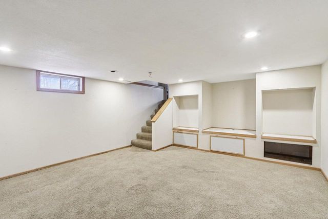 146 TAYLOR Street, Cottage Grove, WI 53527