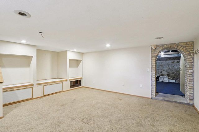 146 TAYLOR Street, Cottage Grove, WI 53527