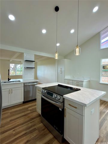 94-257 Kiaha Loop, Mililani, HI 96789