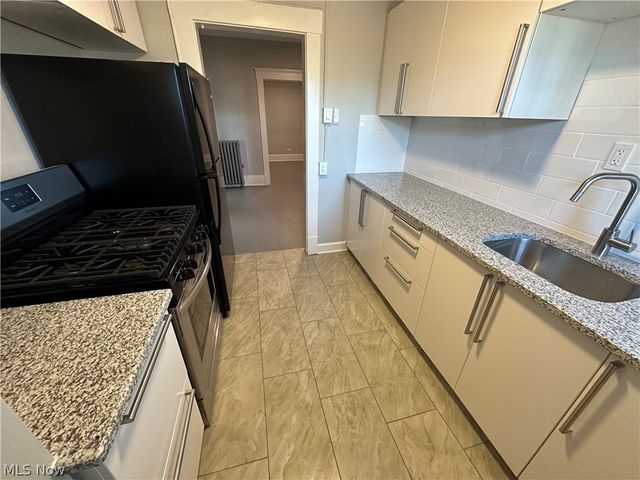 3074 W 25th Street 5, Cleveland, OH 44113