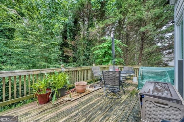 2895 Hilton Circle NW, Kennesaw, GA 30152