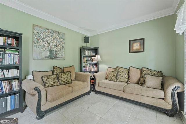 2895 Hilton Circle NW, Kennesaw, GA 30152