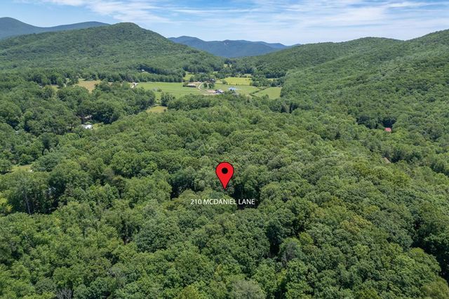 210 Mcdaniel Lane, Suches, GA 30572