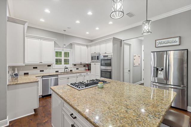 4104 Bond Circle, Niceville, FL 32578