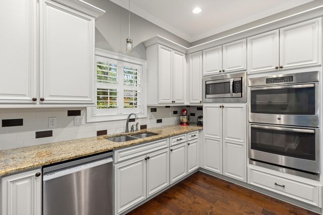 4104 Bond Circle, Niceville, FL 32578