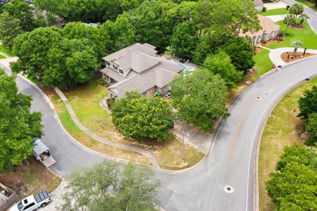 4104 Bond Circle, Niceville, FL 32578