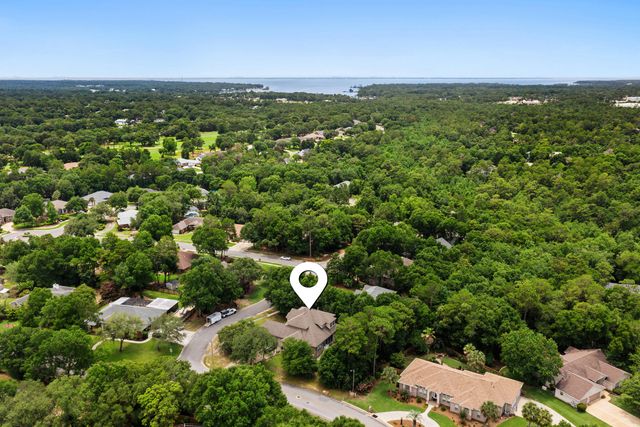 4104 Bond Circle, Niceville, FL 32578