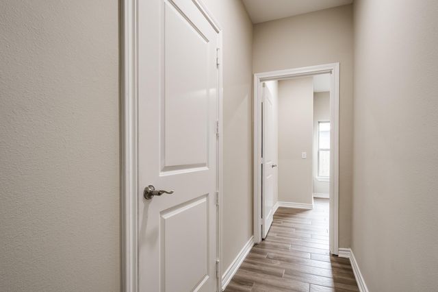 10610 Ellerston, Cleveland, TX 77327