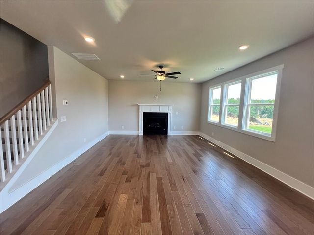 321 Willow Cove, Canton, GA 30114