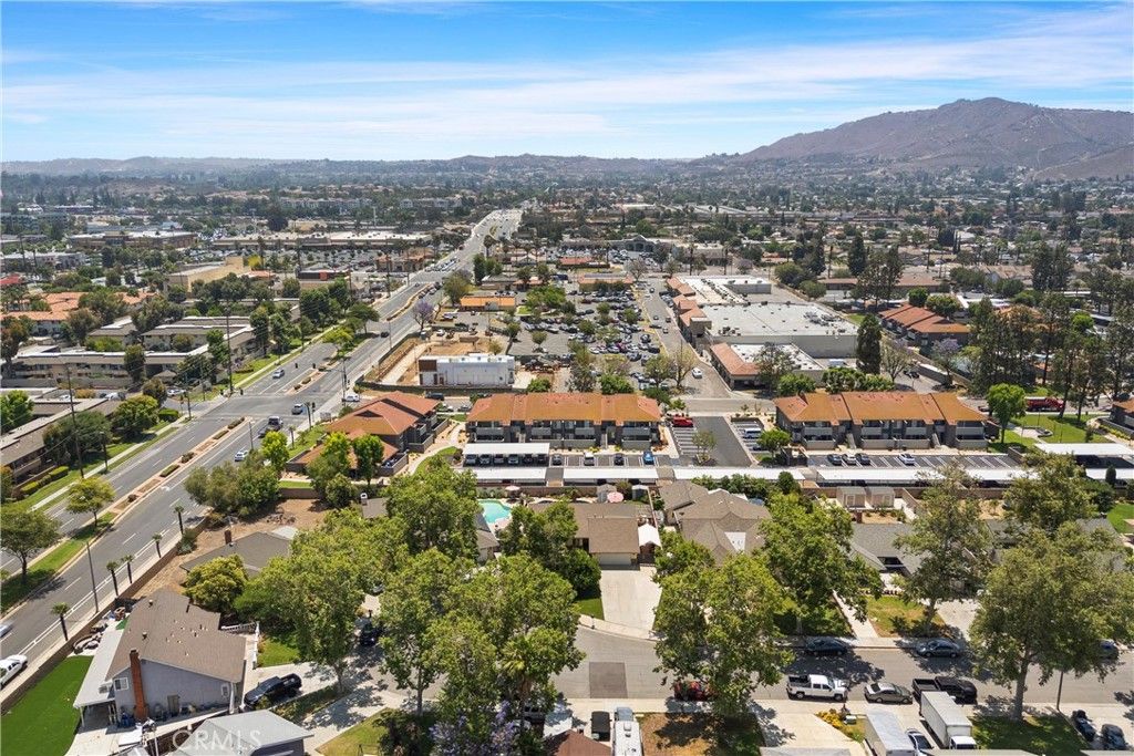 Image 59 of property listing at 11116 Wayfield Road, Riverside, CA 92505