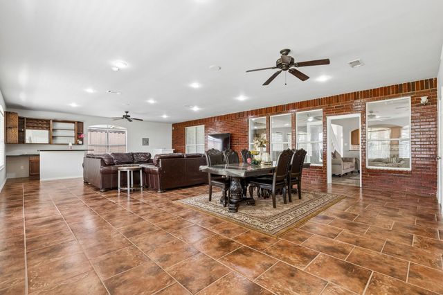 3201 Cantura Drive, Mesquite, TX 75181